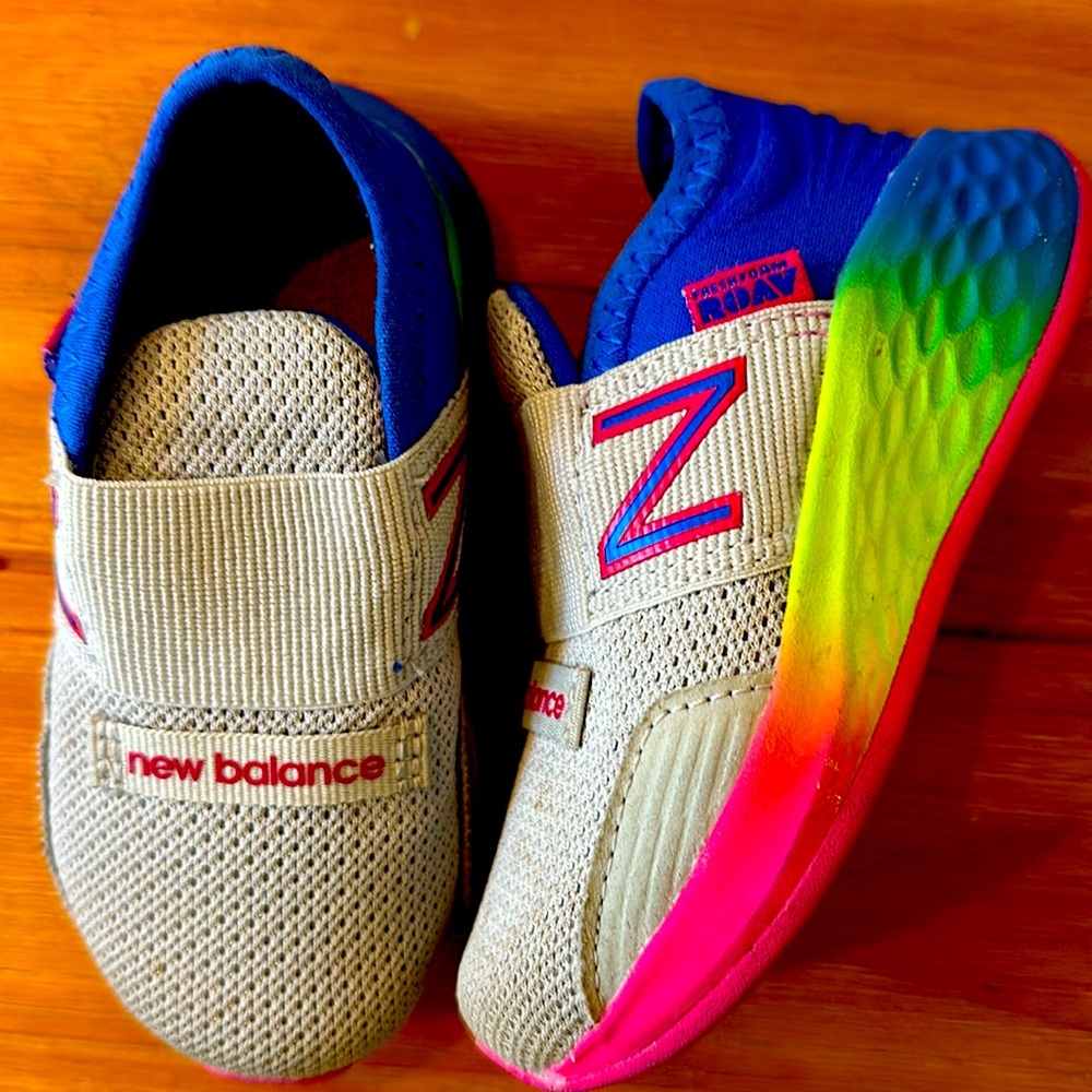 Toddler New Balance Sneakers (slip on)